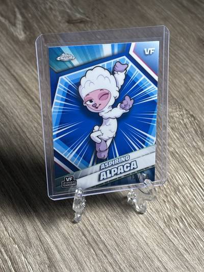 Aspiring Alpaca - 2026 VeeFriends Topps Chrome, Blue Refractor /150