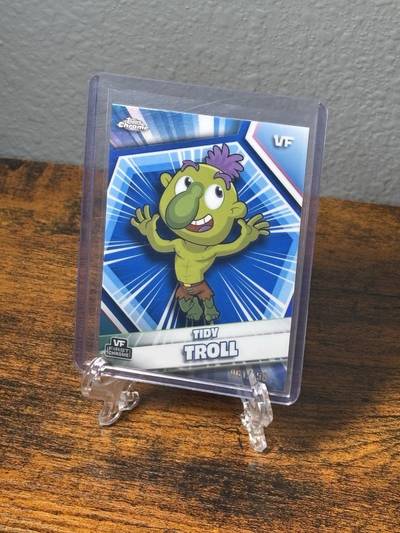 Tidy Troll - 2026 VeeFriends Topps Chrome, Blue Refractor /150