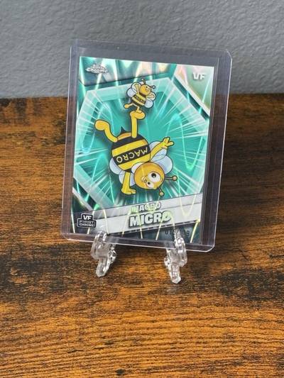 Macro Micro - 2026 VeeFriends Topps Chrome, Aqua Raywave Refractor 15/199
