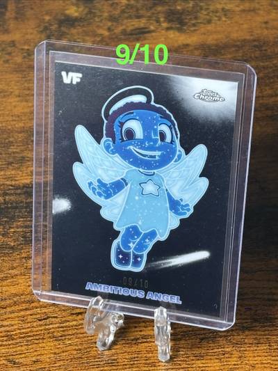 Ambitious Angel - 2026 VeeFriends Topps Chrome, Black Refractor 9/10