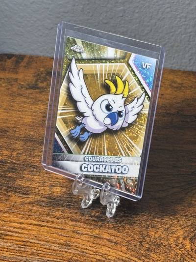Courageous Cockatoo - 2026 VeeFriends Topps Chrome, Gold Mini-Diamond Refractor /50