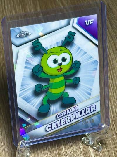 Capable Caterpillar - 2026 VeeFriends Topps Chrome Sapphire, White 23/30