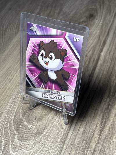 Hustling Hamster - 2026 VeeFriends Topps Chrome, Pink Refractor /250